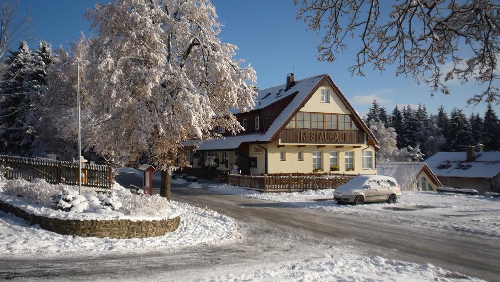 Penzion Na Podlesi Javorník Exterior foto